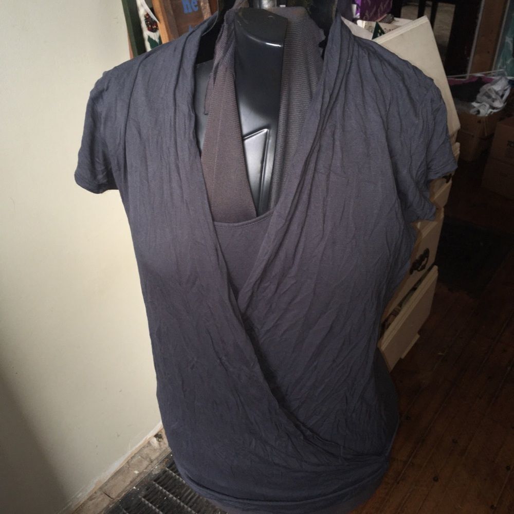 Cabi 3058 Charcoal Fickle Tee Crossover Knight Top View 2